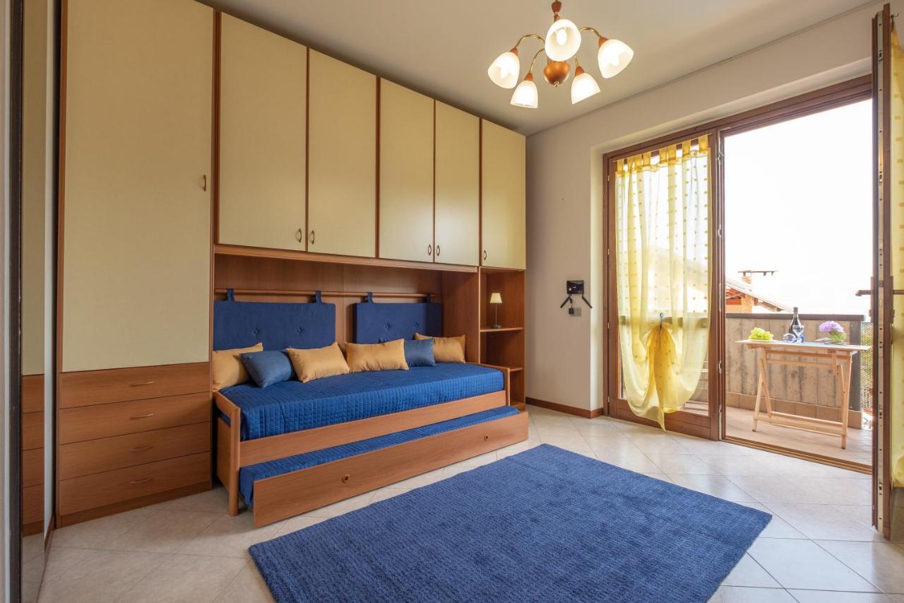 Happy Guest Apartments - Lake Panorama & Pool 리바디솔토 외부 사진